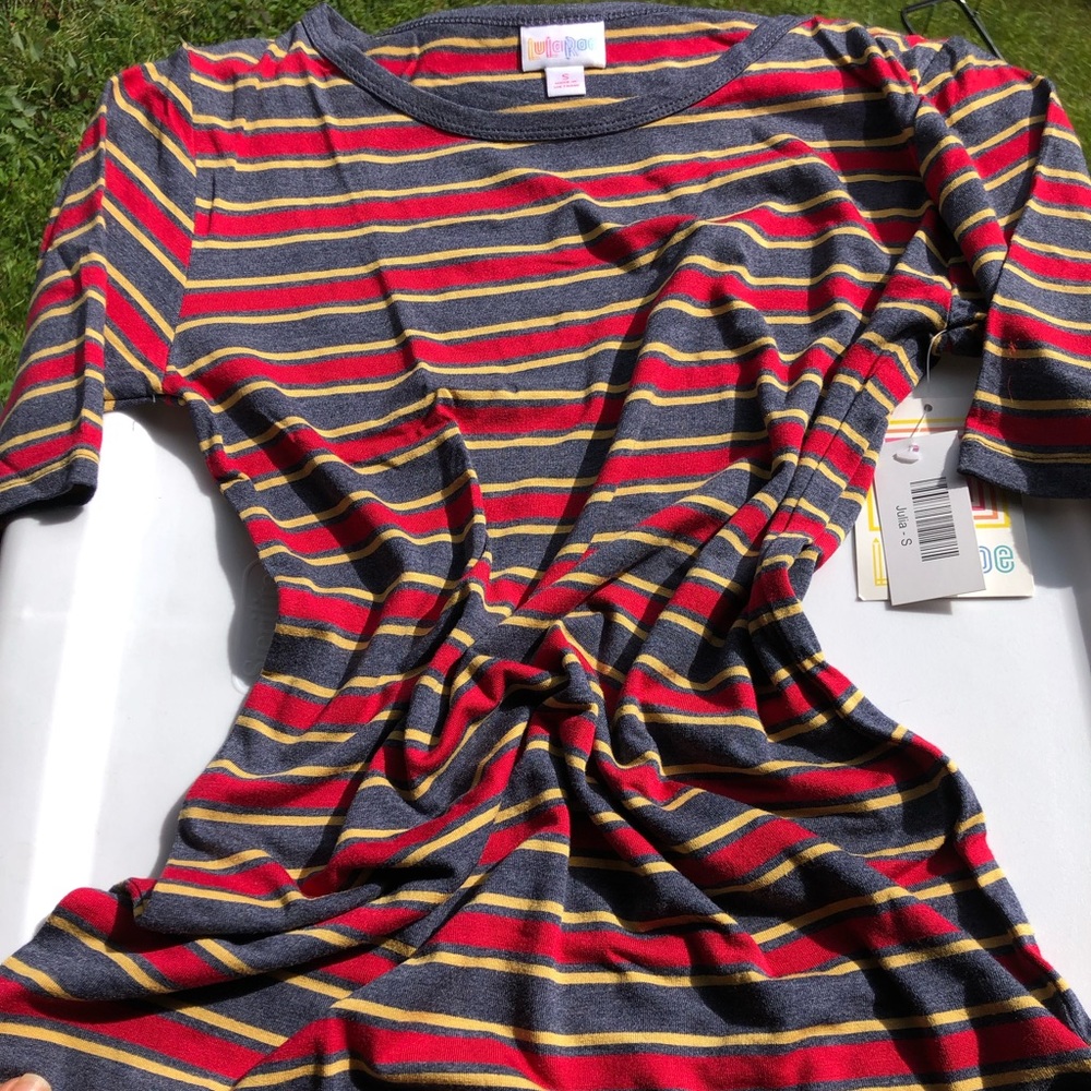 Dress Free w Purchase